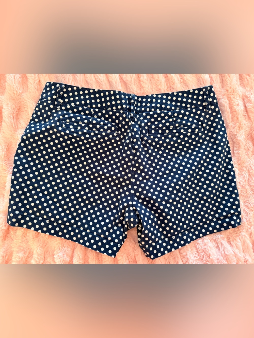 LANDS’ END 6P Petite Not-Too-Low Rise Chino Shorts - Picture 5 of 10